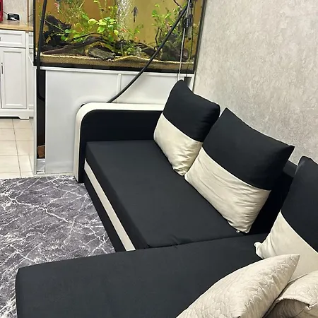 Lara House דירה